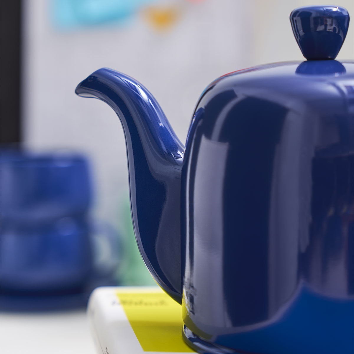 Image du produit: SALAM MONOCHROME Théière 6 tasses cloche bleue