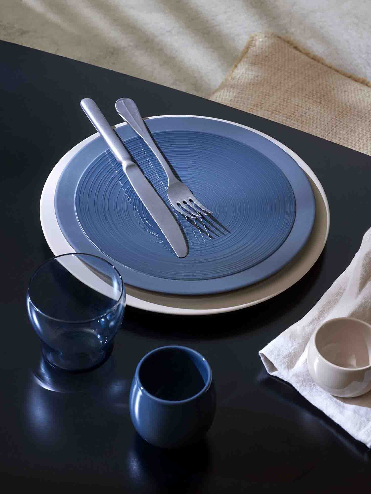 MIKADO FINITION VINTAGE Couteau de table manche droit lame scie