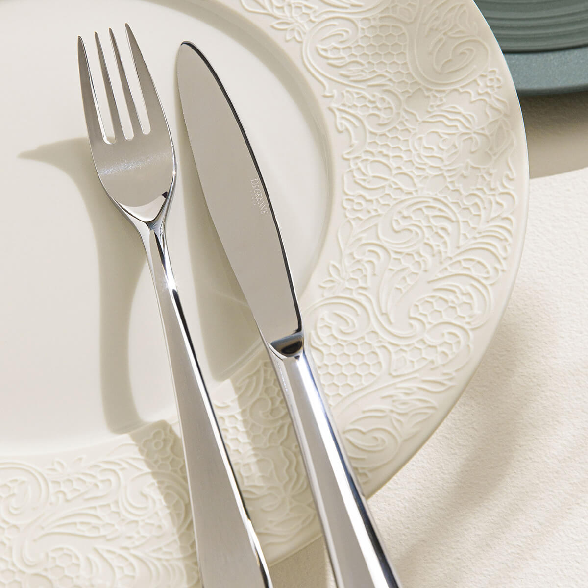 COLLECTION L COUTURE IVOIRE Assiette de présentation 32 cm